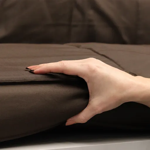 Pillow top para sofá marrom cor tabaco